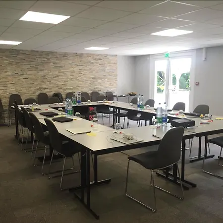 Maison Jenny Restaurant & Hotel