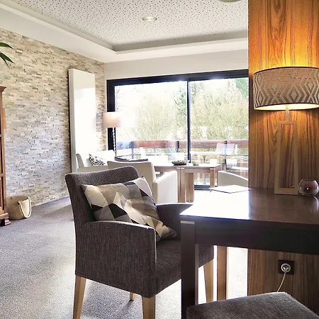 Maison Jenny Restaurant & Hotel