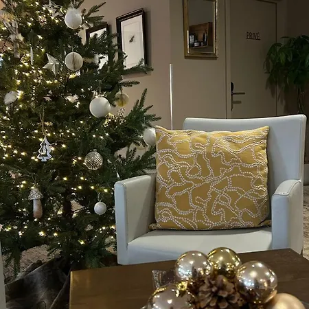 Maison Jenny Restaurant & Hotel 3*