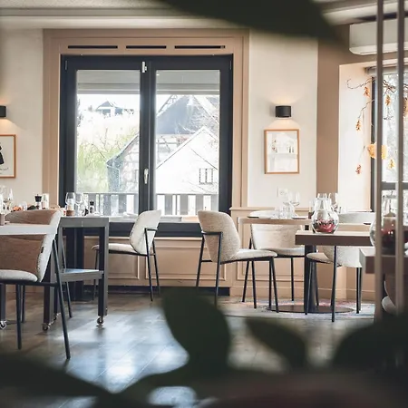 Maison Jenny Restaurant & Hotel 3*