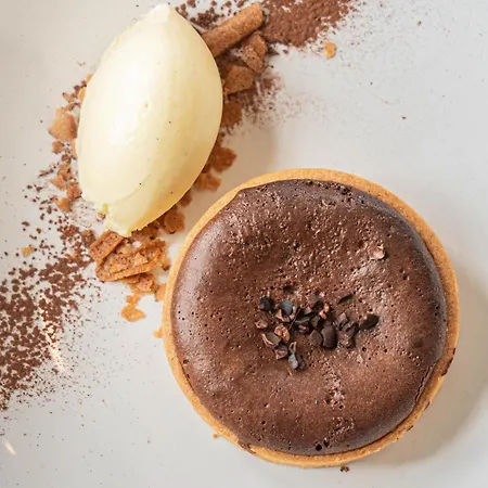 Maison Jenny Restaurant & 3*