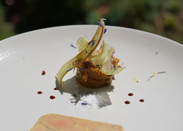 Maison Jenny Restaurant & Hotel 3*