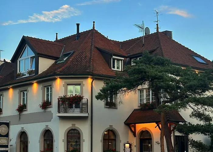 Maison Jenny Restaurant &
