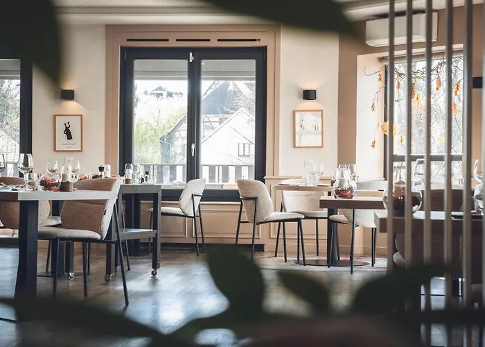 Maison Jenny Restaurant & Hotel 3*